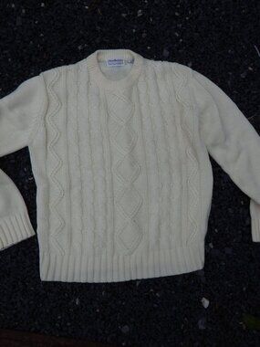 Vintage Brian MacNeil Cable Knit Sweater Size Medium Acrylic